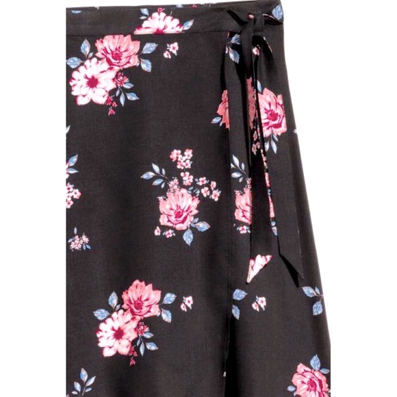 New H&M Floral Long Wrap Skirt - Picture 3 of 7